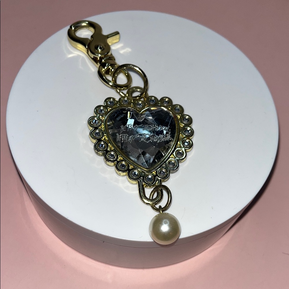 Betsey Johnson Gold Heart Bag Purse Charm with Crystal and Pearl - Picture 2 of 10